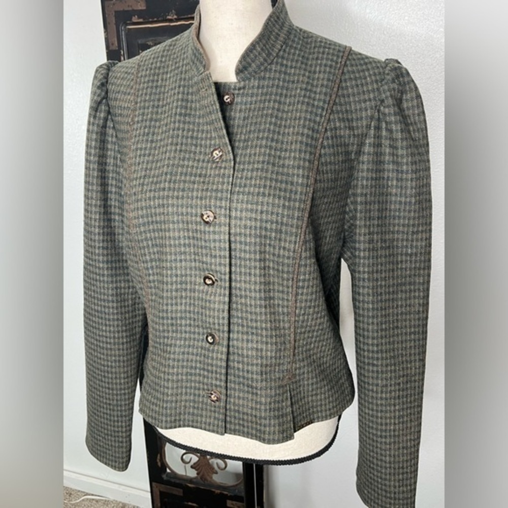 Vintage GEIGER Austria Wool Blazer Jacket Barbiecore